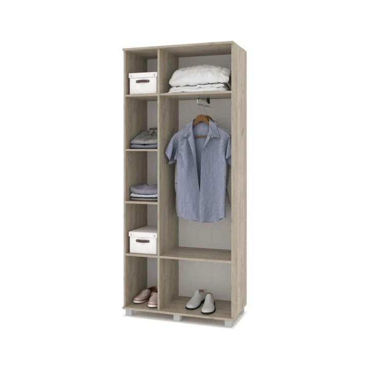 Шкаф "Карина" трехстворчатый с зеркалом